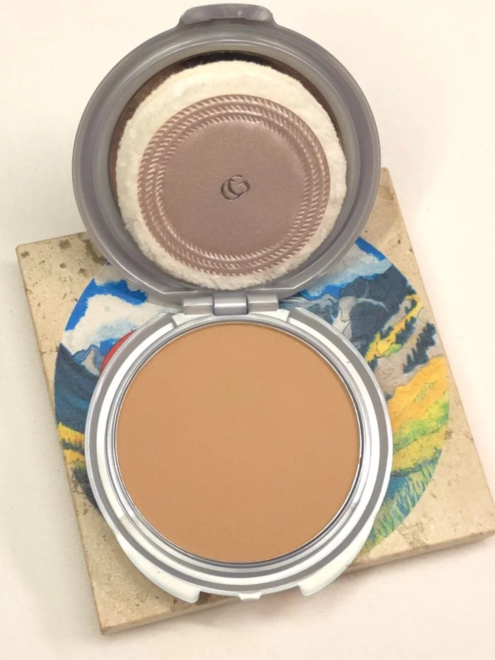 DISCONTINUED COVERGIRL Fresh Look Pressed Powder